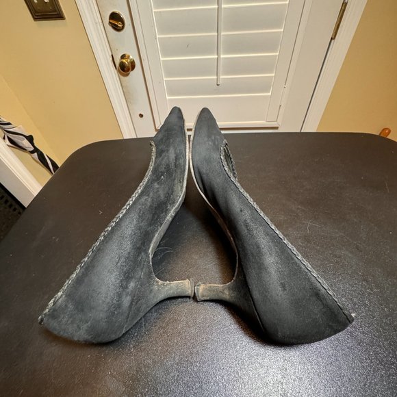 Ferragamo black suede size 9 pumps - Picture 7 of 11